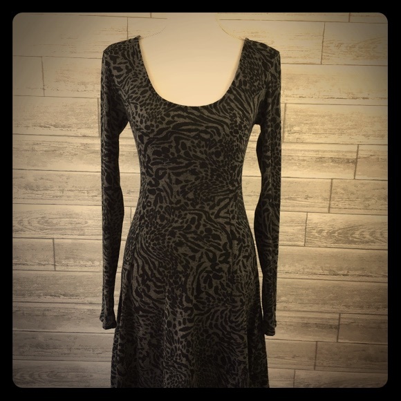 Anthropologie Dresses & Skirts - Sparkle and Fade Skater Dress in Gray Animal Print